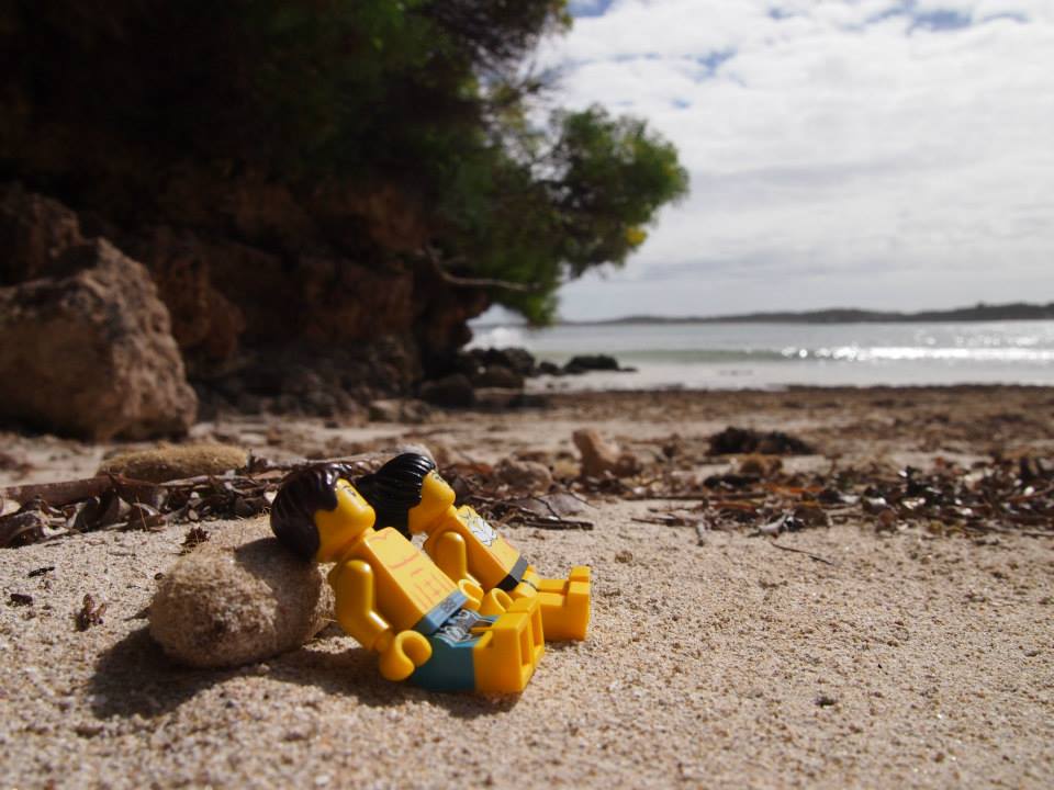 THE LEGO TRAVELLERS! (PHOTOS)